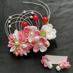 【ハンドメイド】髪飾り　つまみ細工　２点セット