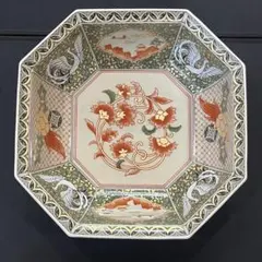 林九郎作 献上手面取獅子牡丹 八角鉢 金彩 林九郎作 献上手面取獅子牡丹 八角鉢 金彩 - メルカリ