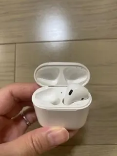 Apple AirPods 本体 充電ケース付き(片耳のみ)