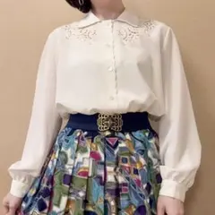 ヴィンテージ 昭和レトロ 透かし刺繍 スカラップブラウス 日本製 一点物 白のサムネイル