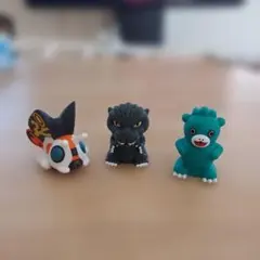 ゴジラ・モスラ　などミニフィギュアセット