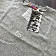 【新品タグ付き】RADIO EVA Tシャツ 06 グレー　　XLのサムネイル