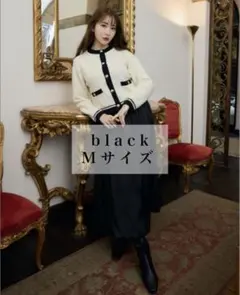 ブラック Mサイズ フレアスカート