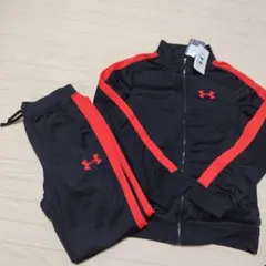 新品　ジャージ　上下セット　長ズボン　長袖　アンダーアーマー　150　人気