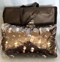 スヌーピー　PEANUTS ハロウィン 枕　クッション　サテン　まくら　タグ付き