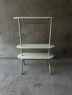 ポストモダン　シェルフ　スペースエイジ　Y2K