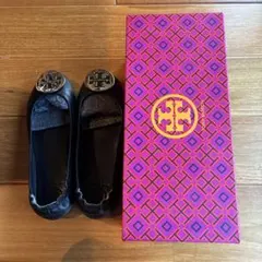 TORY BURCH フラットシューズ ブラック　サイズ6 ミニートラベルのサムネイル