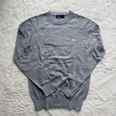 ⭐️フレッドペリー【M】グレー クルーネックセーター 刺繍 ロゴ 美品