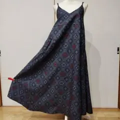 村山大島紬よりキャミソールワンピース