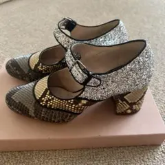 muumuuのシルバーラメ✖️パイソンシューズ