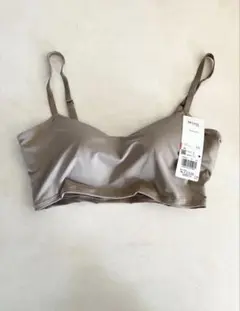 Wacoal ワコール　Wing ブラトップ Mサイズ