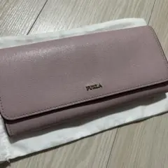 FURLA ピンク 長財布