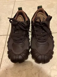 オニツカタイガー　DENTIGRE LS