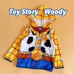 ⭐️トイストーリー ウッディ パーカー　キッズ100