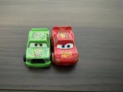 カーズ　ライトニング・マックィーンとチック・ヒックス ミニカーセット