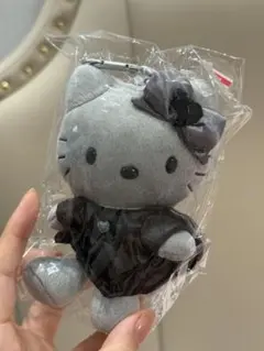 ハローキティ　エンジェル　グレー　可愛い