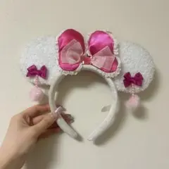 ディズニー　ミニーカチューシャ イヤリング　ホワイト　ピンク