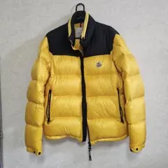 MONCLER ダウンジャケット イエロー/ブラック┃TAG4┃モンクレール 2026年最新】MONCLER カラー：イエロー系 メンズ ダウンジャケットの
