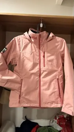 【海外限定カラー】Helly Hansen ピンク／マウンテンパーカー防水&防風