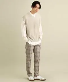 カットソー付きVネックニットベスト