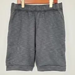 /◇e【美品】アディダス STANDARD19 ハーフ / ショート パンツ Mのサムネイル