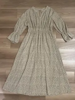 ドット柄フレアスリーブ　ワンピース