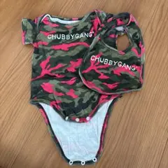 CHUBBY GANG 迷彩柄ロンパース・ビブセットのサムネイル