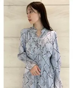 美品 SNIDEL Sustainableプリーツチェックワンピース ブルー