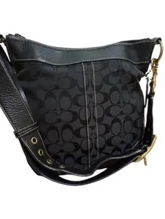 상태좋음 ✦COACH コーチ シグネチャー ショルダーバッグ ブラック