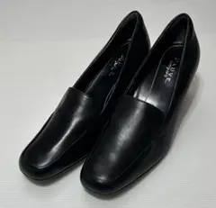 【REGAL FAUVE】ブラック ローファー パンプス 中ヒール