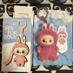 【Q】ラブブ LABUBU ぬいぐるみ キーホルダー イニシャル