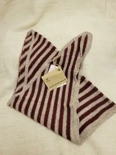 alacrity アラクリティー ウール 三角スカーフ