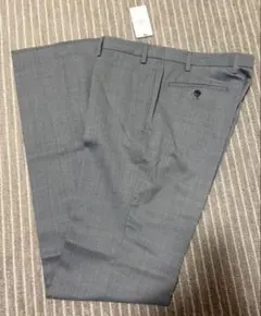 新品 定番united arrows XL グレー スラックスのサムネイル