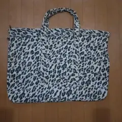 LOVE BOATヒョウ柄トートバッグ