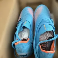 サッカー　スパイク　ニューバランスNew Balance FURON25.5cmのサムネイル