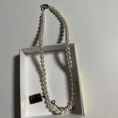 ホワイトパールネックレス 調整可能