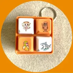 イタリアンブレインロット 押すと音が鳴る キーボード型キーホルダー
