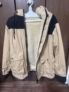 フリースライニング マウンテンパーカー ベージュ/黒