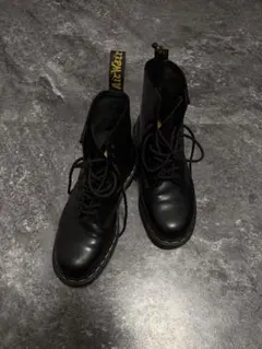 Dr. Martens 8ホール ブーツ ブラックのサムネイル