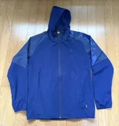 Umbro ネイビー ウィンドブレーカー