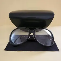 【美品】MARC BY MARC JACOBS ブラックサングラスのサムネイル