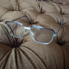 メタルフレーム シルバー 長方形ヴィンテージメガネ