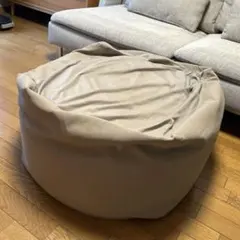 無印良品ブラウン ビーズクッション体にフィットするソファ①