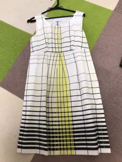 ストロベリーフィールズのワンピース