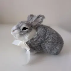 白うさぎ ぬいぐるみ ワイヤー入り ハンドメイド ふわふわ - メルカリ