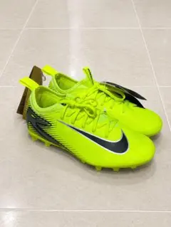 新品未使用　NIKE ズーム ヴェイパー16 アカデミー 20cmのサムネイル