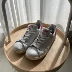 adidas STAN SMITH J スタンスミス 限定色　ピンク