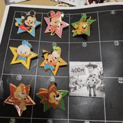 ディズニーピン　星型　チップとデール　プルート　ミッキー　ミニー　ドナルドダック