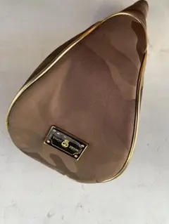 マークアンドロナヘッドカバー