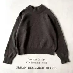 美品 アーバンリサーチドアーズ ハミルトンウールプチハイネックプルオーバー